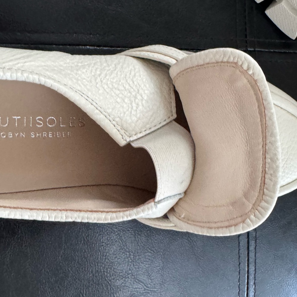 Beautiisoles Raquel Leather Off-White Pebbled Loafers Slip-On Sz 8 New! - Picture 8 of 8